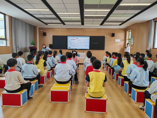 貴州科學城：智慧生態建設加速 科創高地展現新活力_fororder_微信圖片_20250417161950