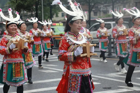 貴州都勻：歡慶“四月八” 奏響民族團結新樂章_fororder_640