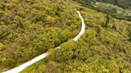 貴州羅甸：北緯25°的秋韻