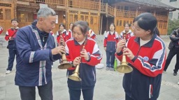 貴州鎮遠尚寨：古韻潤童心 實踐築擔當 嗩吶聲裏探非遺