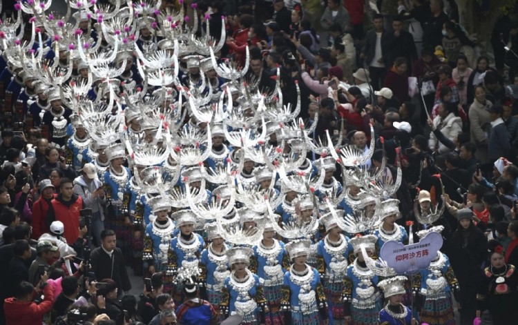 “快”世界裏的“慢”溫度:一場來自貴州的風物之夢_fororder_dD0xNzYxMTg1MTYyX3I9MjAzZWU3NDJfdz0xMDgwX3E9MTAwX2U9cG5n