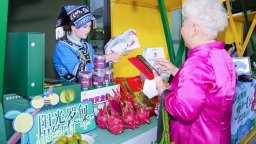 貴州羅甸赴廣州白雲參與“雲·暢遊”旅遊季快閃集市活動