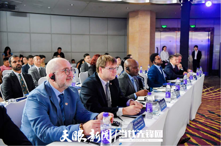 在連結全球中共享開放機遇｜貴州代表團參加2025年服貿會觀察