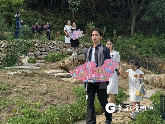 13年繡出“她力量” 貴州省“錦繡計劃”地圖發佈_fororder_2222