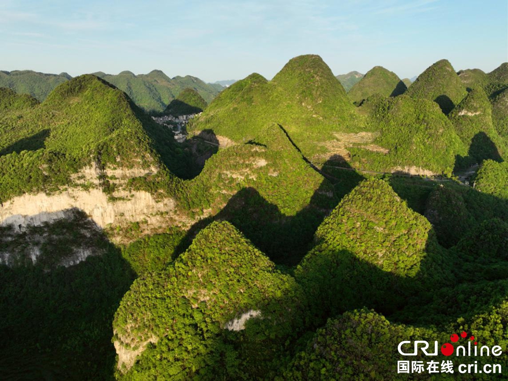 貴州六枝播雨峰林：喀斯特地質美景_fororder_圖片7