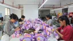 凱里“繡娘”的幸福密碼：守著家、繡著花，錢包鼓鼓樂開花！