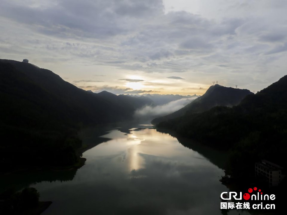 貴州六盤水：雨後瑤池如仙境_fororder_圖片3