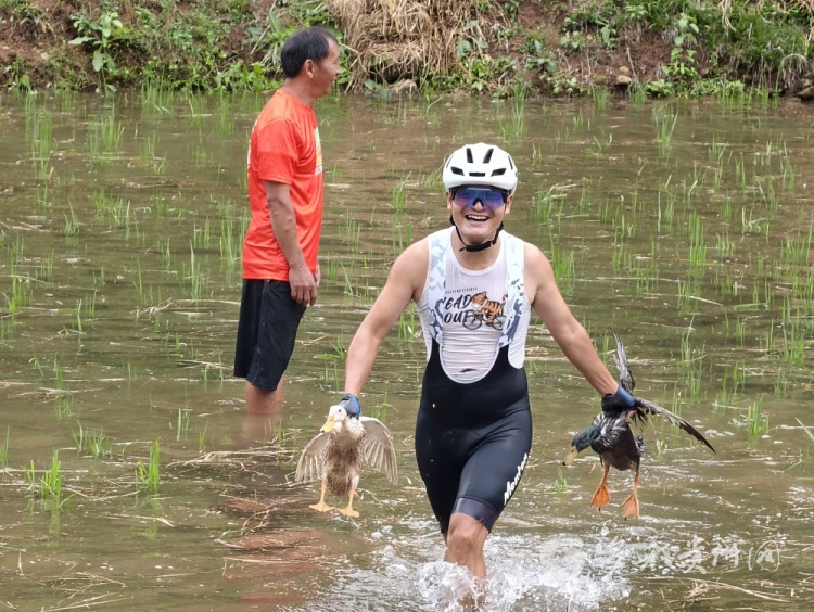 第五屆貴州·麻江苗嶺36道拐KOM爬坡王挑戰賽開賽