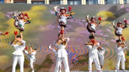 2025年貴州紅·山水越野挑戰賽（百里杜鵑站）：感受非遺舞蹈與體育精神的碰撞