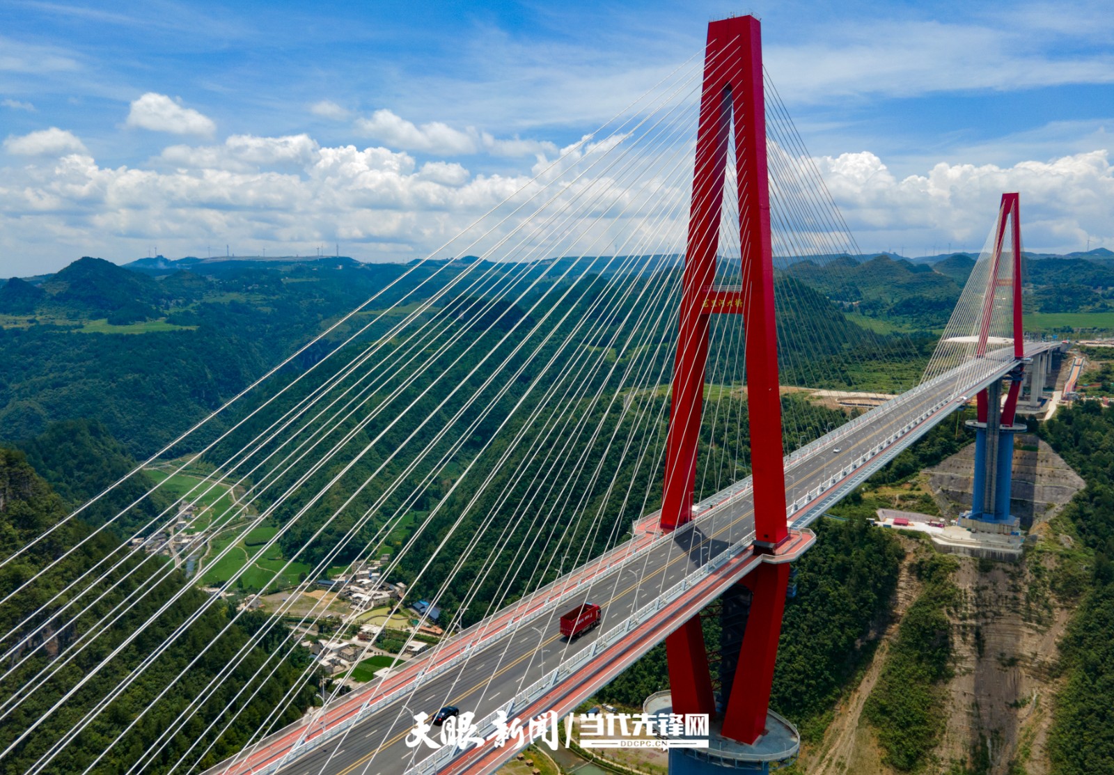 龍裏河大橋——世界首座高山峽谷景觀橋