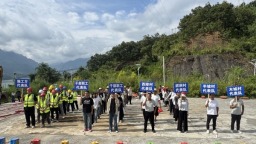 貴州六枝特區牂牁江畔啟新程：一條“民心路”的破冰之旅