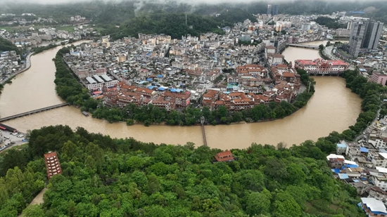 連續性強降雨 貴州平塘城區內澇治理工程經受“實戰檢驗”_fororder_640