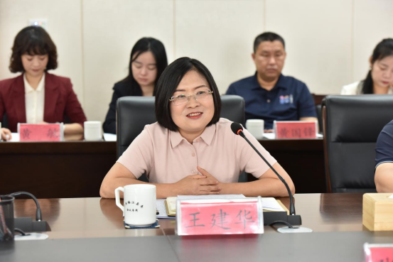 貴州省體育局與中國足球發展基金會、榕江縣簽訂戰略合作協議