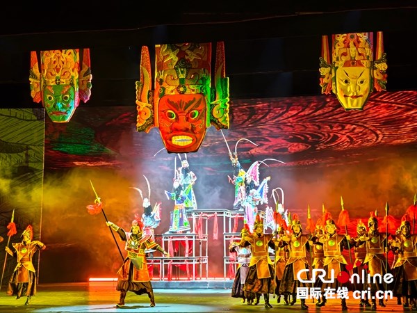 大型原創情景歌舞劇《屯堡長歌》在貴州安順發佈並正式公演_fororder_微信圖片_20250630132821