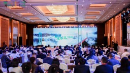 貴州省旅居産業（長三角地區）招商推介會在上海舉行