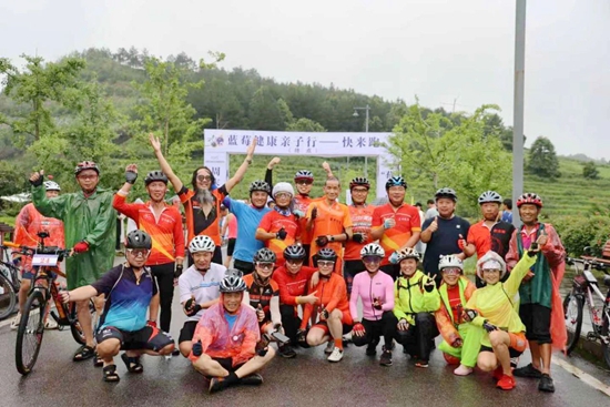 貴州麻江第九屆藍莓文化旅遊節開幕 邀您共赴夏日盛宴_fororder_微信圖片_20250623115715