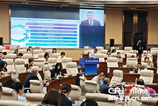 高層次國際化人才培養國際研討會在貴陽舉行  助力全球人才培養與治理_fororder_微信圖片_20250727164621