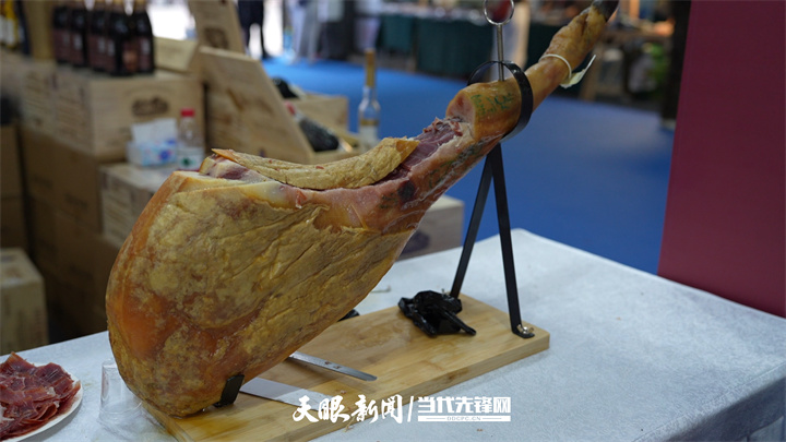共品美酒  國際精品館成貴陽“醉”美會客廳