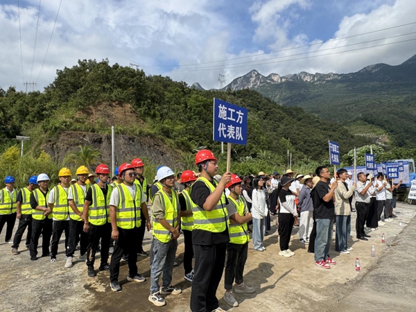 貴州六枝特區牂牁江畔啟新程：一條“民心路”的破冰之旅_fororder_圖片12