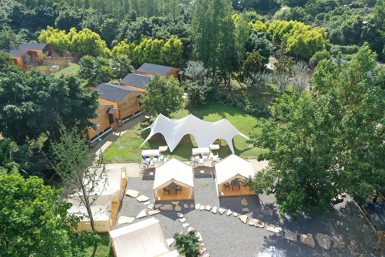黃果樹旅遊區“五一”假期鄉村旅遊火爆 石頭寨村與郎宮村成熱門打卡地_fororder_640 (1)