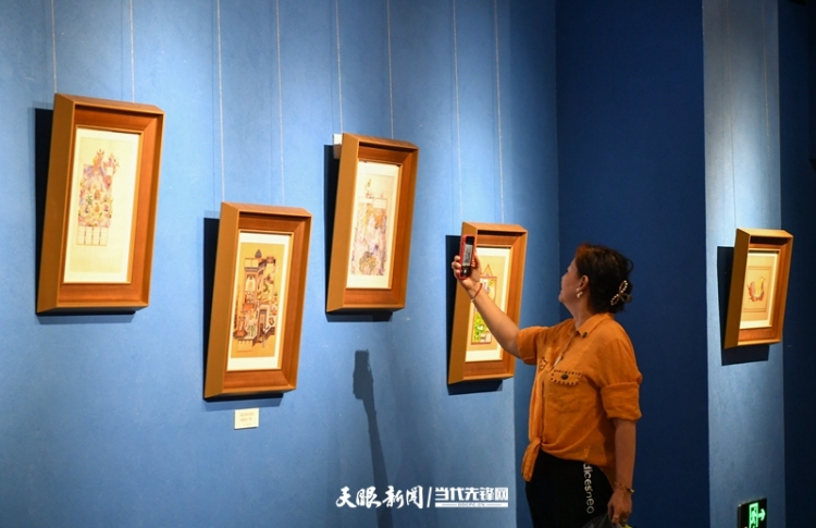 “一帶一路”民族工藝展亮相貴陽