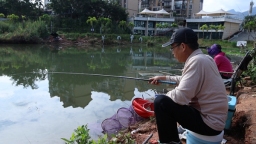 貴州羅甸：房車遊客提前打卡靜候垂釣盛宴