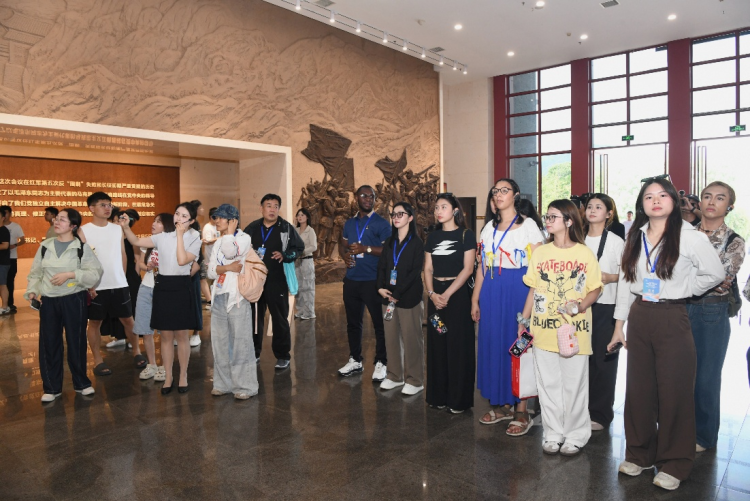 互鑒多元文明  同享黔地好物——2025“機遇中國 多彩世界”國際交流周見聞