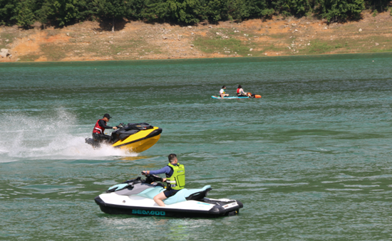 貴州六枝牂牁江景區：山水運動引客來 激活旅遊新業態_fororder_640