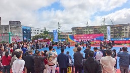 貴州黎平：套圈拔河唱侗歌 一場運動會 “燃”動鄰裡情