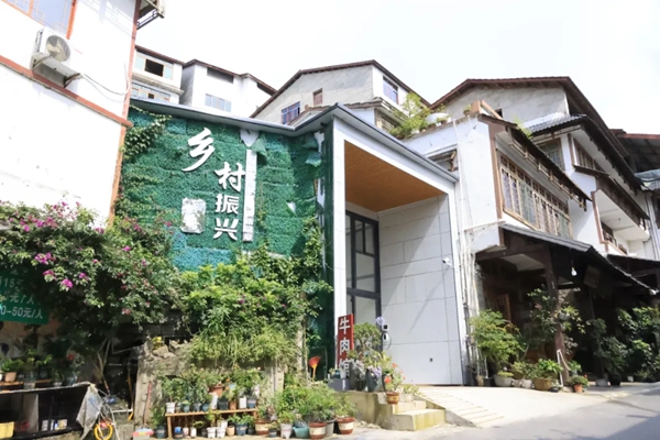 貴州黃果樹旅遊區龍潭村：以旅遊為筆鐫寫鄉村振興新華章_fororder_640
