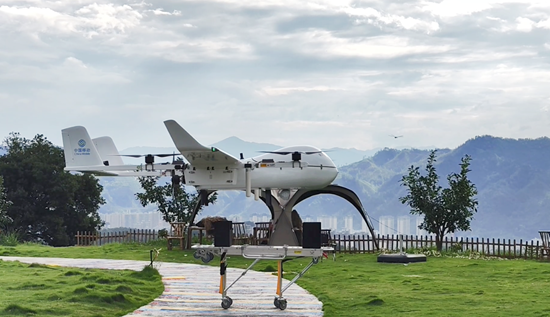 開通“空中信號” 中國移動無人機基站馳援榕江_fororder_22