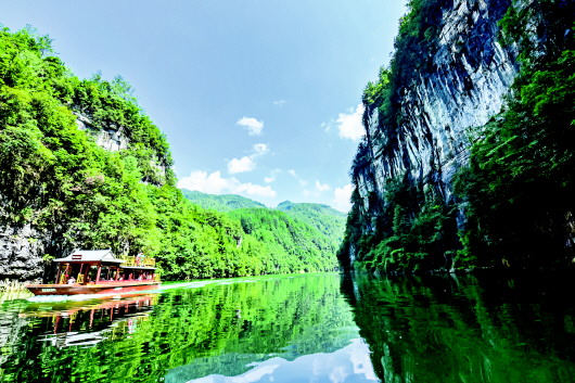 （中首）貴州遵義：十二背後旅遊區:秘密還在生長