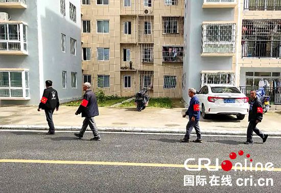 （有修改）貴州思南：“花甲”巡邏隊 “雙節”護平安