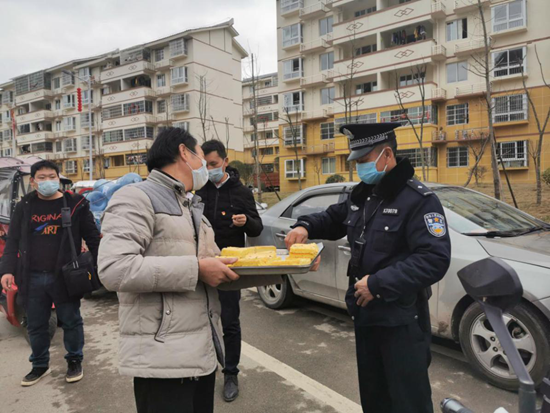 貴州關嶺：抗疫路上的愛心食物 暖胃更暖心