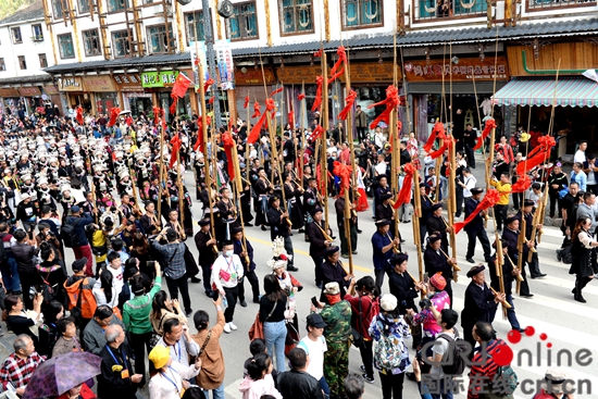 貴州雷山苗年啟幕 苗族民眾熱鬧過年慶豐收