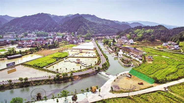 （中首）黔東南：山明水秀迎遠客_fororder_中首2