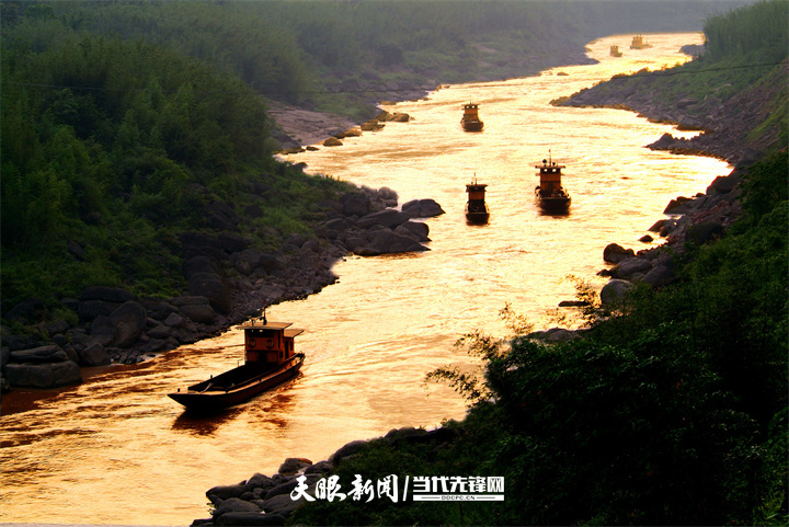 （中首）推進生態優先綠色發展丨多彩貴州 走向綠富同興
