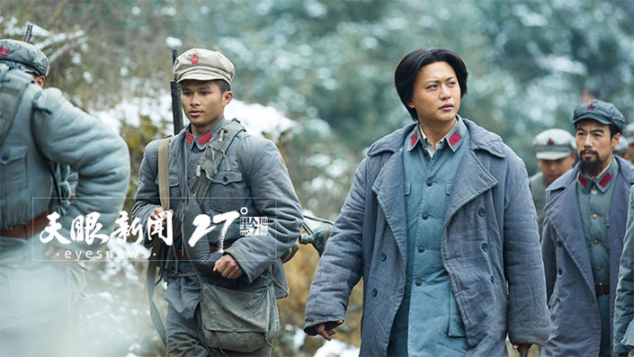 （要聞、客戶端貴州帶圖列表、移動版）聚焦《偉大的轉折》·專訪主演侯京健再度飾演毛澤東 是精神上的又一次洗禮
