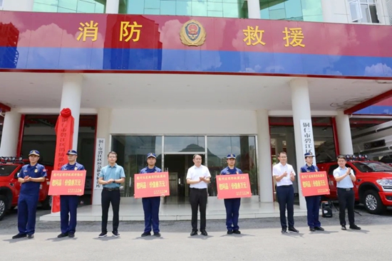 貴州碧江區領導開展“八·一”建軍節走訪慰問_fororder_碧江2
