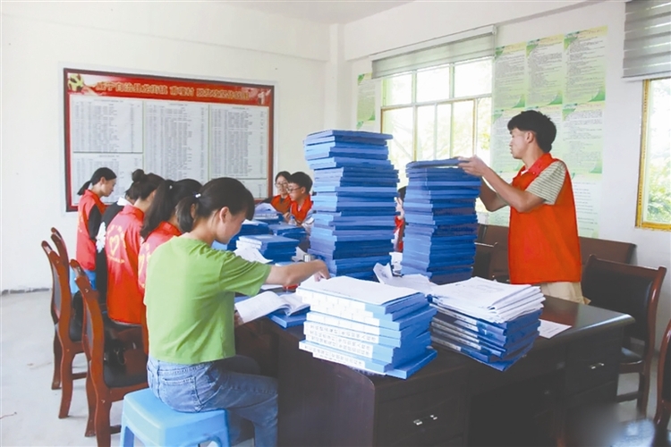 貴州威寧：“烏撒夢 黔途行” 大學生志願者助力脫貧攻堅
