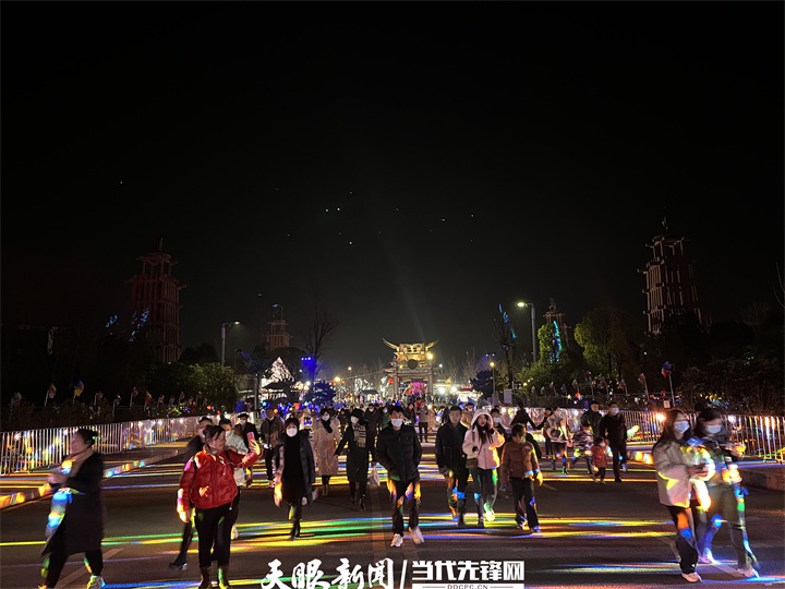 貴陽花溪：新春景區人氣旺