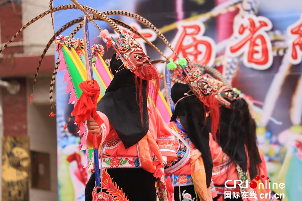 （原創）貴州關嶺首屆省級非遺凡化地戲展演活動開幕_fororder_獨具地方特色的地戲表演  攝影  楊展淩 (8)
