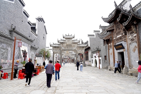（供稿）貴州甕安：豐富旅遊業態  推動全域旅遊_fororder_5