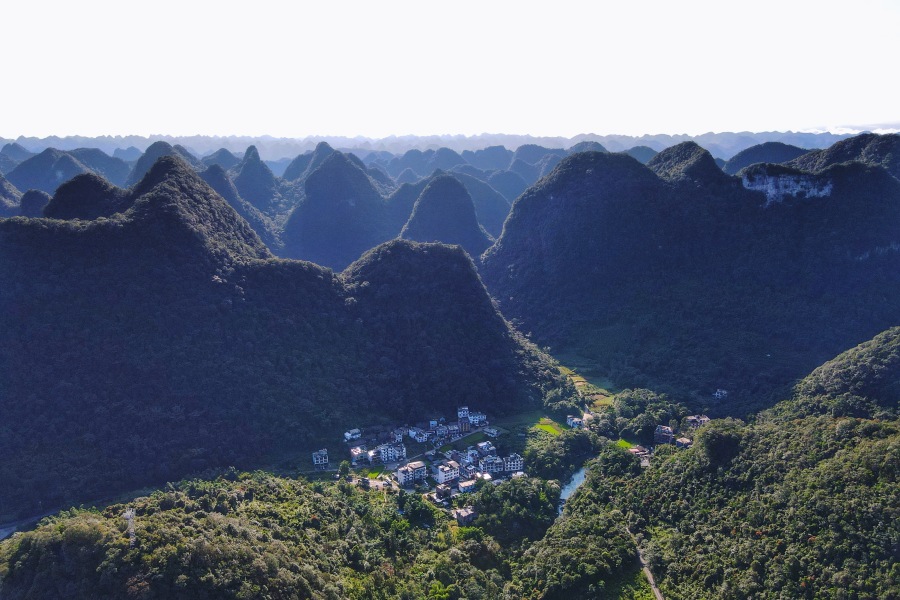 遊“人間秘境”荔波茂蘭，樂享清涼一夏！