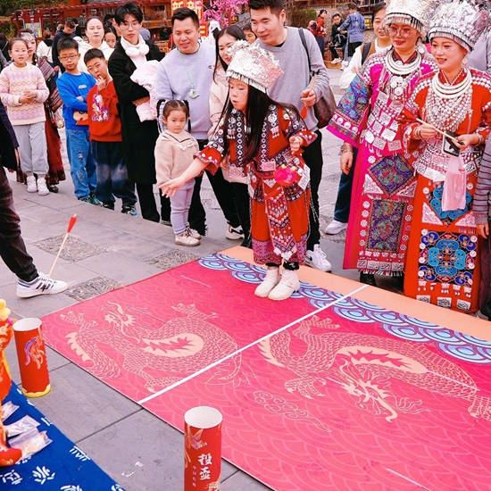 貴州西江千戶苗寨2024春節假期實現旅遊綜合收入2.22億元_fororder_微信圖片_20240220121129