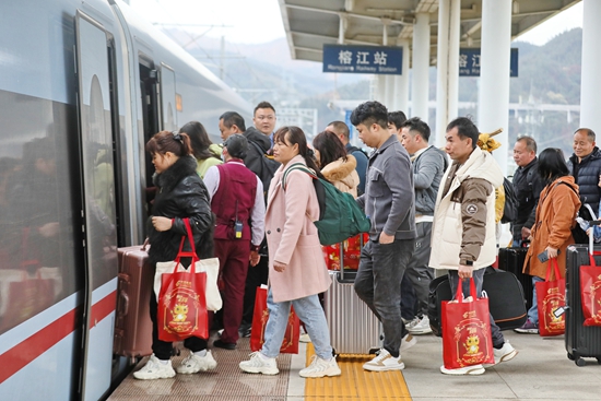2024年春運落幕 貴陽三大鐵路車站發送旅客473.4萬人_fororder_微信圖片_20240306110416