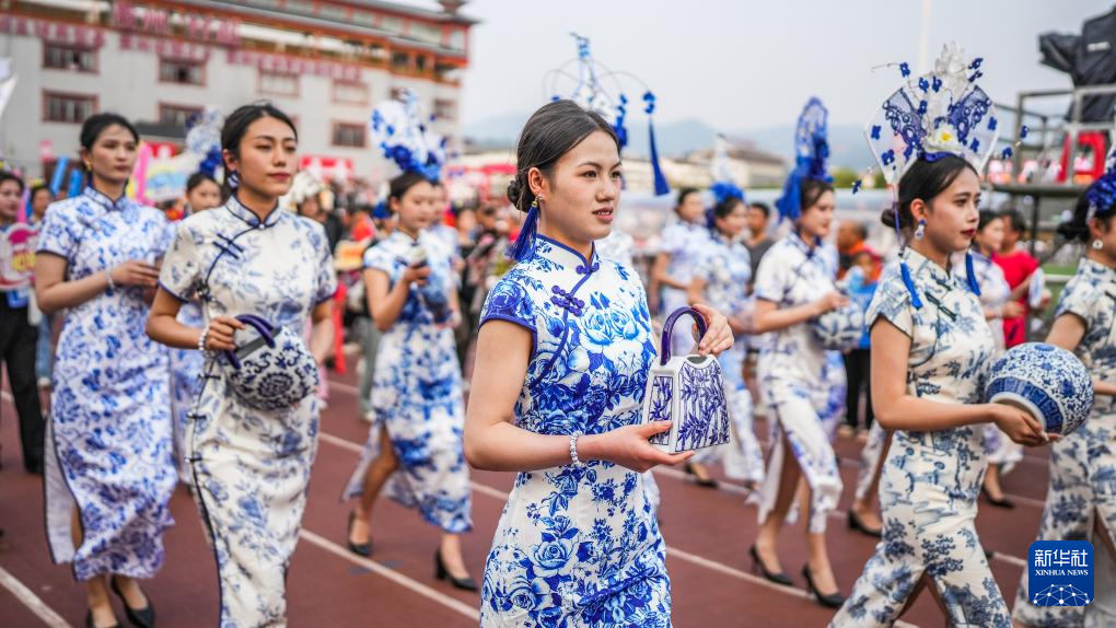 留學生們的“村超”之旅