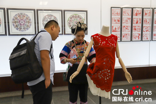 剪紙藝術展 看貴州改革開放40年發展