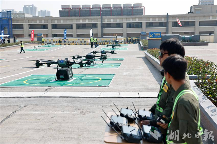 武漢漢口北低空港正式啟動運營