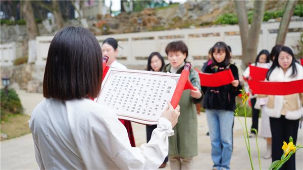 迎三八婦女節 武水集團在古琴臺舉辦“既濟書苑”女職工國學活動_fororder_圖片8